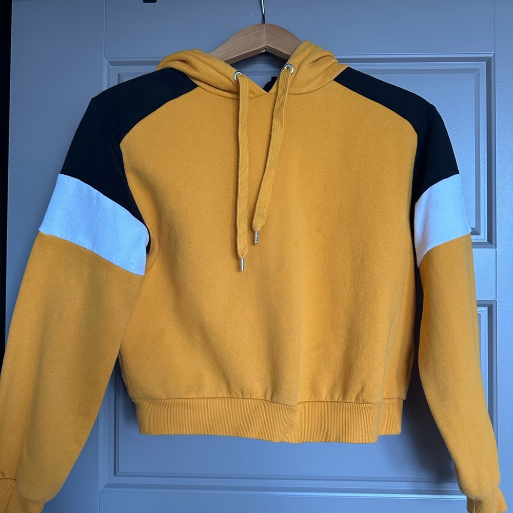 Yellow, White and Black Women’s Cropped Hooded Sweatshirt